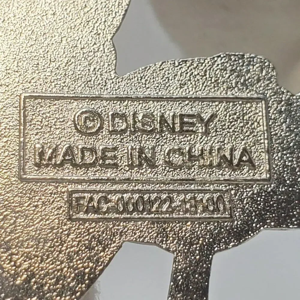 Disney Goofy 3-D Enamel Green Hat Keychain